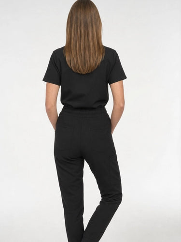IRONIK 1 Pocket Contour Scrub Top – Black - IRONIK Scrubs
