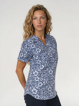 IRONIK 1 Pocket Contour Scrub Top - Navy Floral Print - IRONIK Scrubs