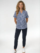 IRONIK 1 Pocket Contour Scrub Top - Navy Floral Print - IRONIK Scrubs