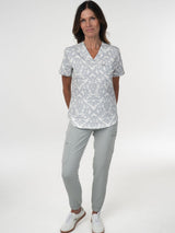 IRONIK Damask Pattern Top Scrub Set - 1 Pocket Top & Joggers - IRONIK Scrubs