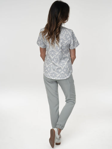 IRONIK Damask Pattern Top Scrub Set - 1 Pocket Top & Joggers - IRONIK Scrubs